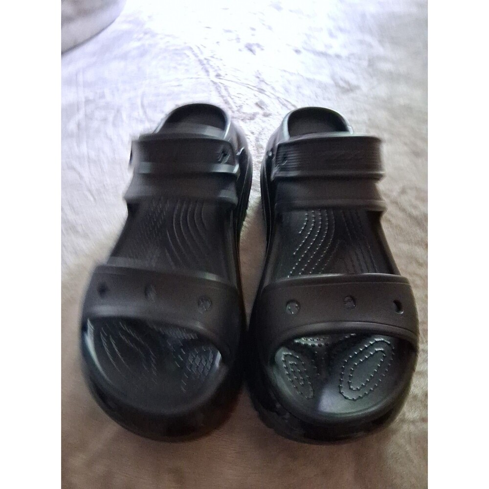 Crocs Classic Mega Crush Platform Sandal Black Women's 10 Worn Once '